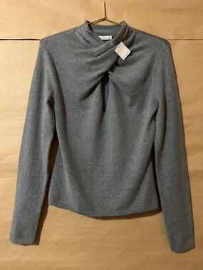 Abercrombie | NWT Twist Front Keyhole Mini Mockneck Sweater Top Grey Size S
